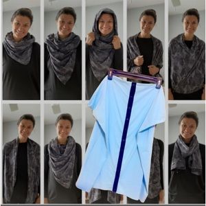 NWOT Lululemon Vinyasa Infinity Scarf in Baby Blue